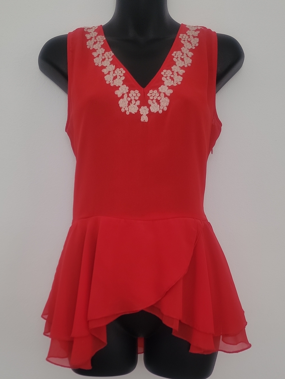 Red Sleeveless V-Neck Peplum Top with Floral Embroidery